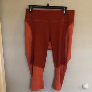 Outdoor Voices Tech Sweat Two-Tone Kneecap Legging